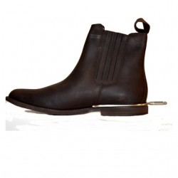 Long straight slip-on spurs...